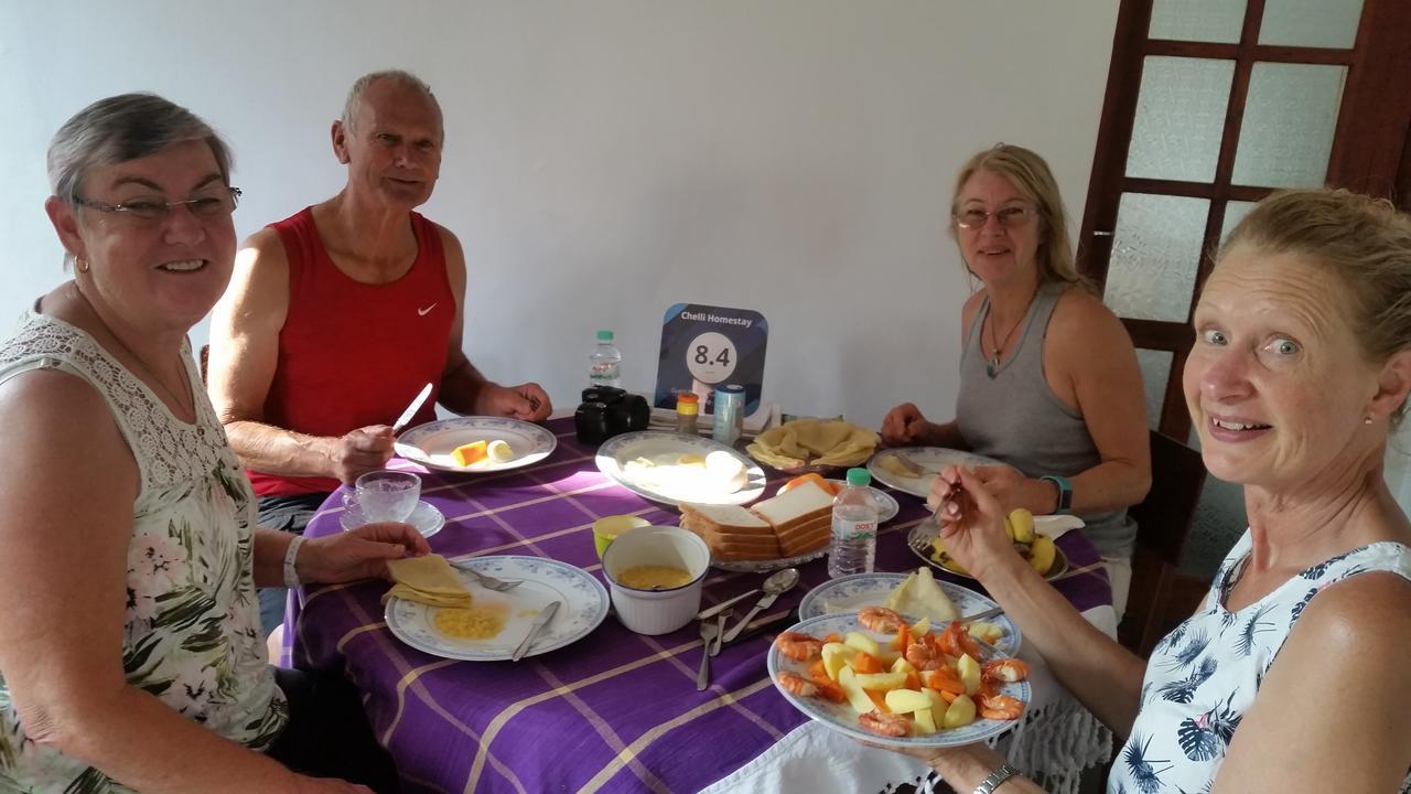 Chelli Homestay Негомбо Екстериор снимка